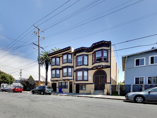 412 Bissell Ave in Richmond, CA - Building Photo - Building Photo