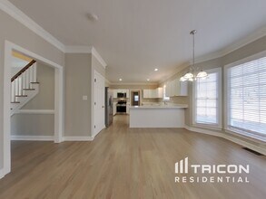 880 Freemanwood Ln in Alpharetta, GA - Building Photo - Building Photo