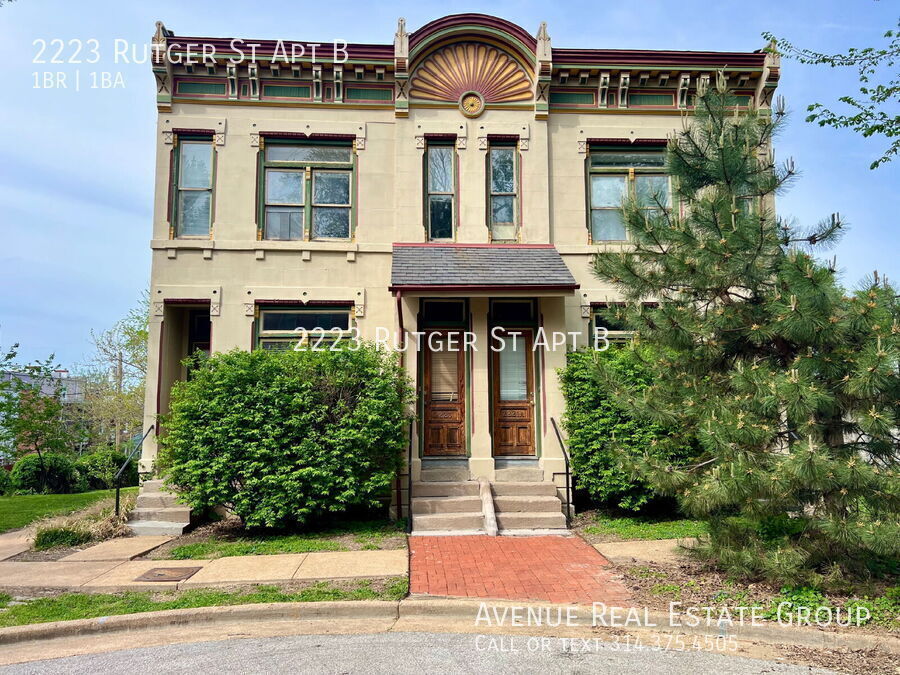 2223 Rutger St in St. Louis, MO - Building Photo