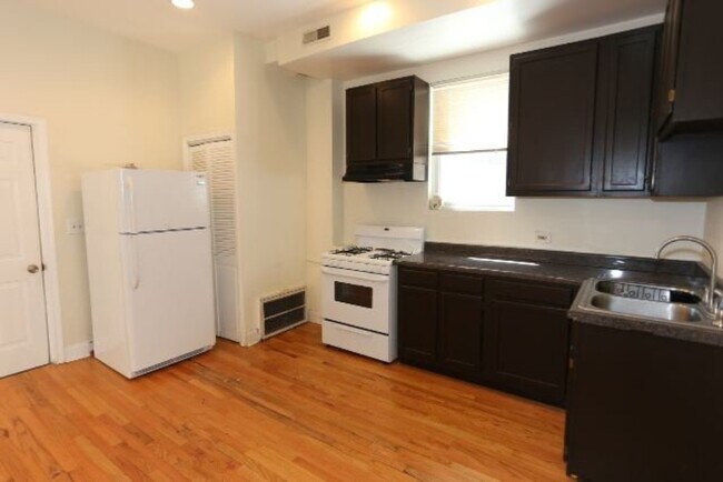 1411 W Erie St in Chicago, IL - Building Photo - Building Photo