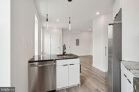 1801 Poplar St photo'