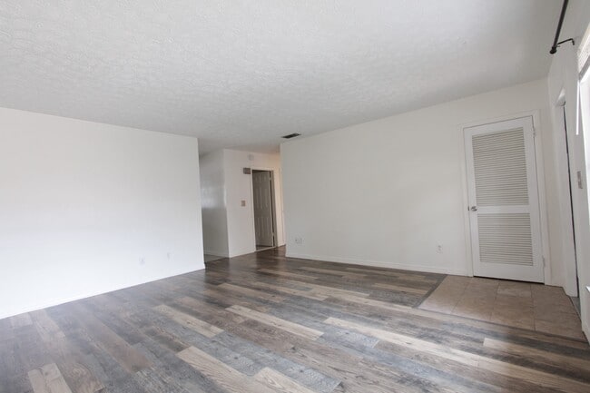 212 Tennessee Ave in St. Cloud, FL - Building Photo - Building Photo