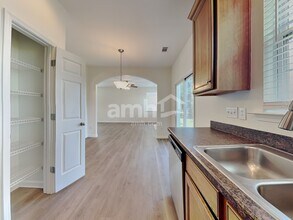 10810 Traders Ct in Davidson, NC - Building Photo - Building Photo