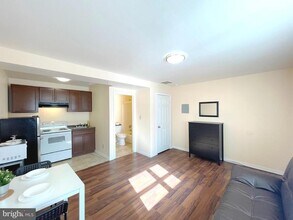 21632 Great Mills Rd in Lexington Park, MD - Building Photo - Building Photo