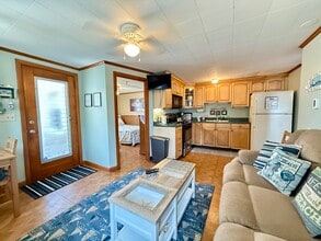 58 Uncle Rolf Rd in Dennis, MA - Building Photo - Building Photo