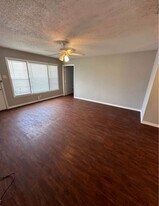 2714 36th St in Lubbock, TX - Building Photo