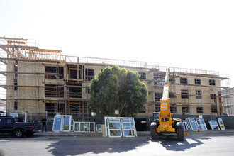 9126 Langdon Ave in Sepulveda, CA - Building Photo - Building Photo