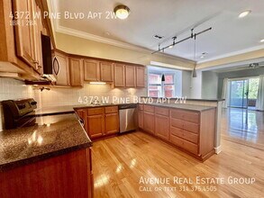 4372 W Pine Blvd in St. Louis, MO - Building Photo - Building Photo