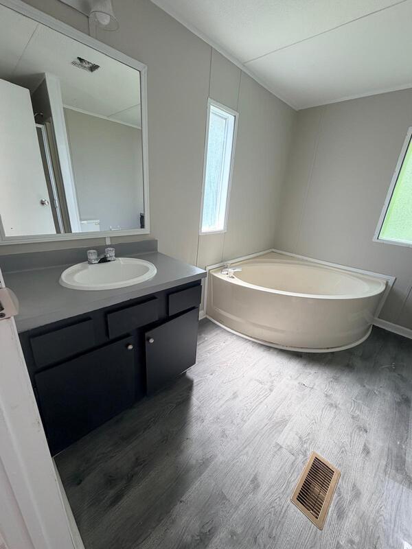 property at 2618 Cattail Cir