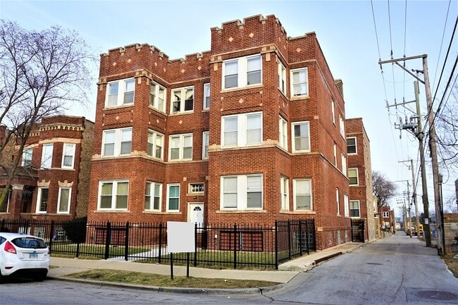 7843 S Morgan St in Chicago, IL - Building Photo - Building Photo