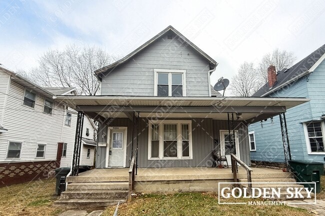 property at 415 1/2 W Main St