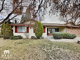 750 Rhode Island Dr in Reno, NV - Building Photo