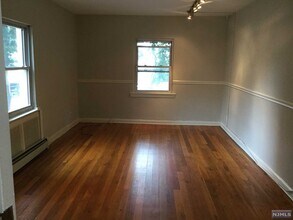 232 Lincoln Ave in Cliffside Park, NJ - Building Photo - Building Photo