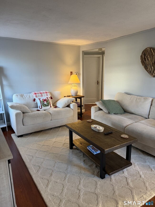 197 Robert Treat Pkwy in Milford, CT - Building Photo - Building Photo