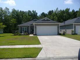758 E Bristol Way in Richmond Hill, GA - Building Photo