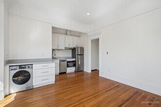 350 Frederick St in San Francisco, CA - Building Photo - Building Photo