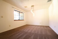 1051 N Inyo St in Ridgecrest, CA - Building Photo - Building Photo