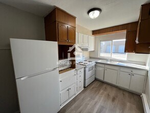 202 E 13th St, Unit 1 in Anderson, IN - Building Photo - Building Photo