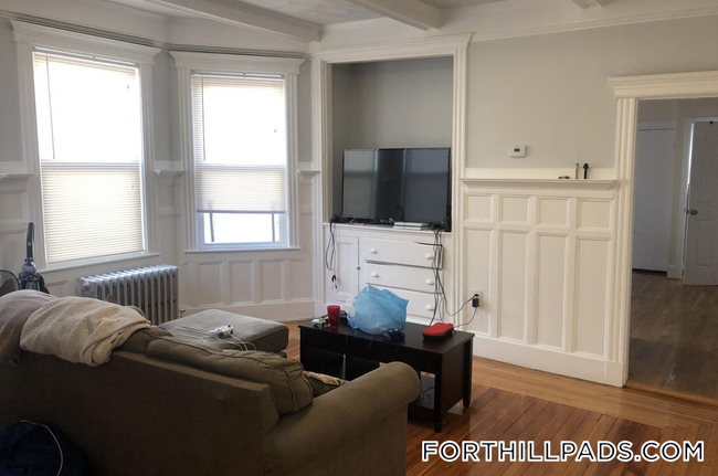 property at 114 Thornton St