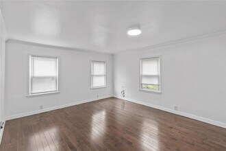 12 Wilson St in Hartsdale, NY - Building Photo - Building Photo