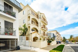 11838 Kiowa Ave in Los Angeles, CA - Building Photo