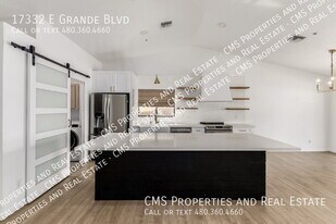 17332 E Grande Blvd in Fountain Hills, AZ - Building Photo