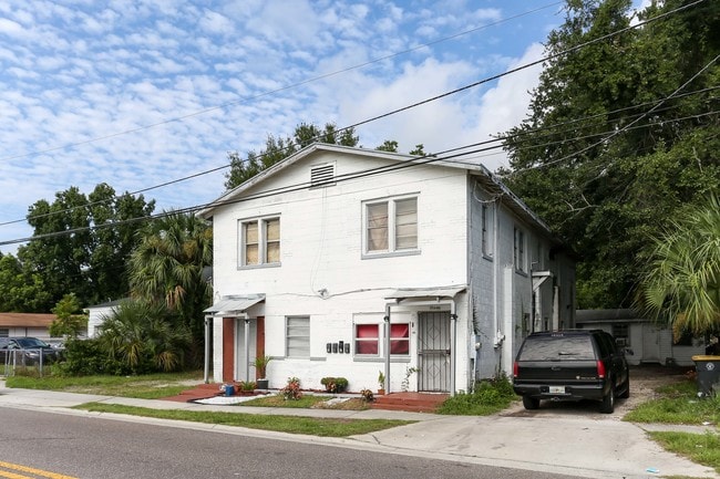 1764 Spires Ave in Jacksonville, FL - Building Photo - Building Photo