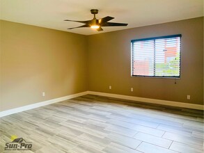 2089 Oak Meadow Cir in South Daytona, FL - Building Photo - Building Photo