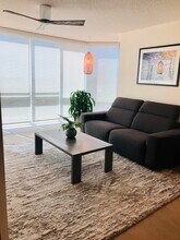 801 S King St, Unit 1803 in Honolulu, HI - Building Photo - Building Photo