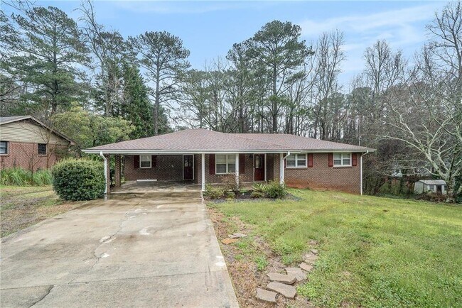 property at 3454 N Creekview Dr