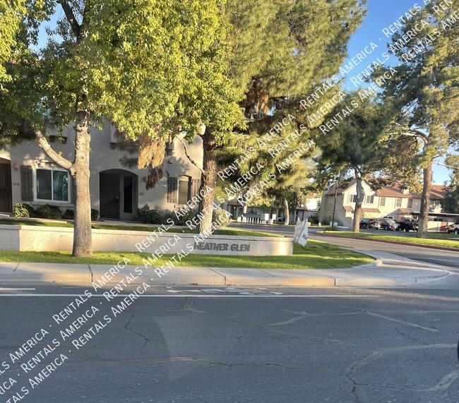 1961 N Hartford St in Chandler, AZ - Foto de edificio - Building Photo