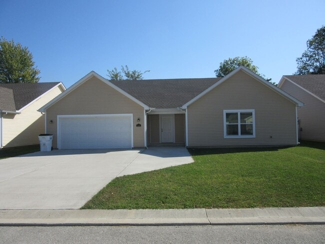 3748 Joy Cir E in Terre Haute, IN - Building Photo - Building Photo
