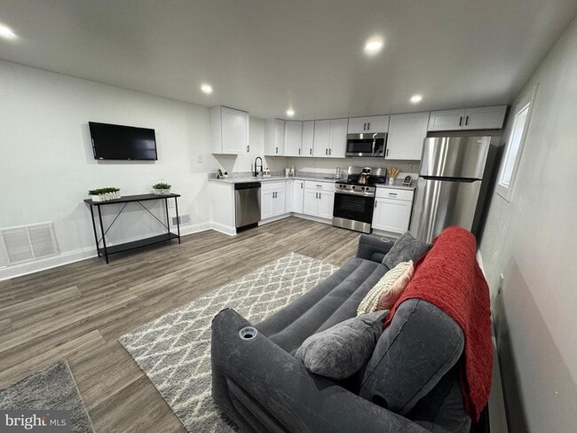 5444 Vera Cruz Rd in Emmaus, PA - Building Photo - Building Photo