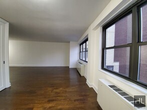 E 16 ST in New York, NY - Building Photo - Building Photo