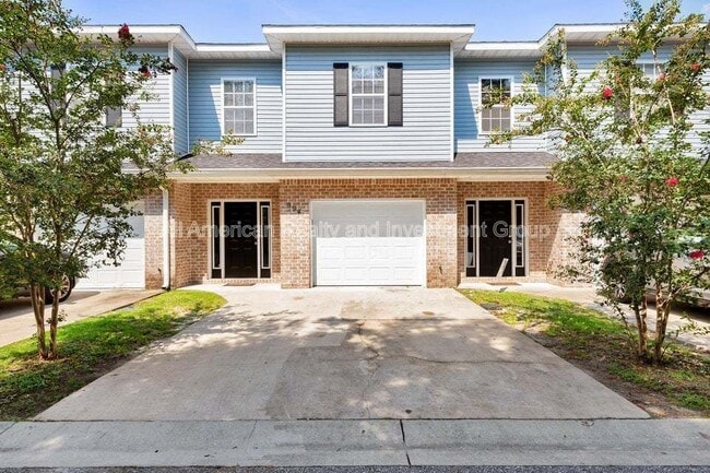 994 Leigh Ann Ln in Fort Walton Beach, FL - Building Photo - Building Photo