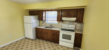 624 Meadowbrook Ave in Ambler, PA - Building Photo - Building Photo