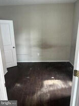 5052 Walnut St in Philadelphia, PA - Building Photo