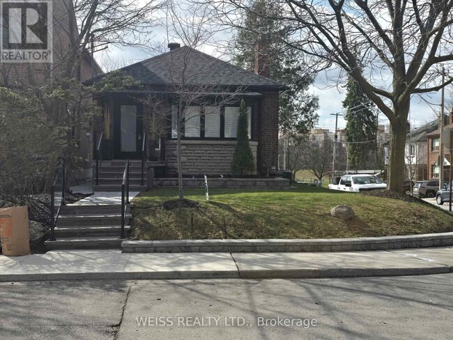 199 Glengarry Ave