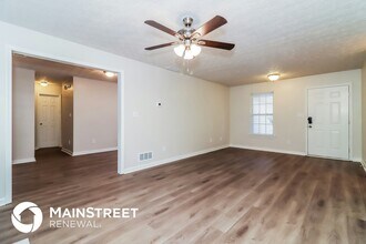 129 Rosewood Dr in Dallas, GA - Building Photo - Building Photo