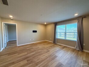 9639 Angel Oak Dr in Pensacola, FL - Building Photo - Building Photo