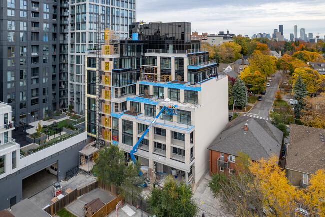 The Rhodes in Toronto, ON - Building Photo - Building Photo