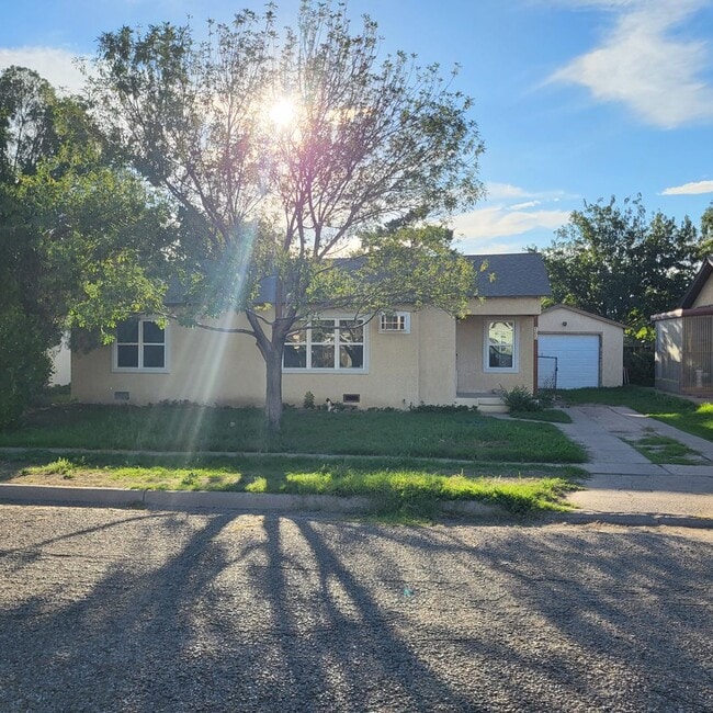 property at 105 N Houston Ave
