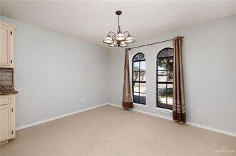3609 Northwestern St, Unit F in McAllen, TX - Building Photo - Building Photo
