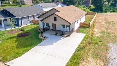 205 Kingwood Rd, Unit D in Knoxville, TN - Building Photo - Building Photo