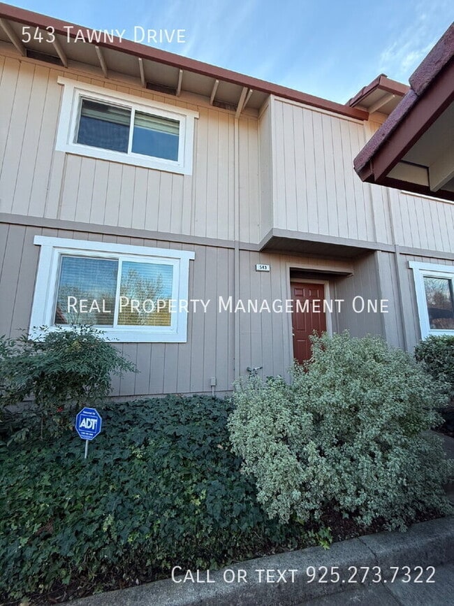 543 Tawny Dr in Pleasanton, CA - Building Photo - Building Photo