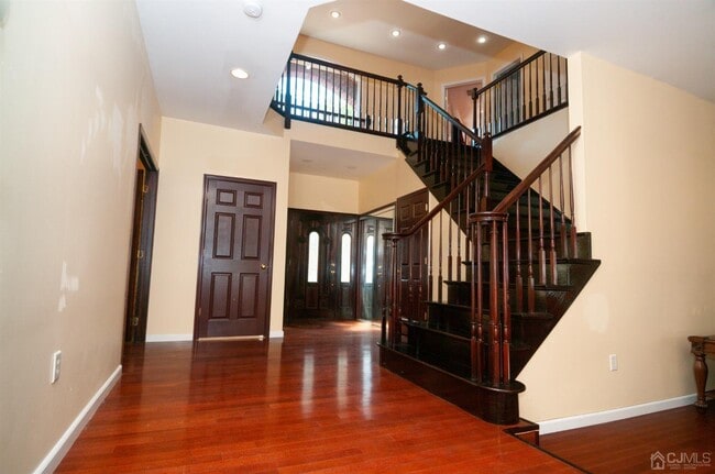2 Miller Ave in East Brunswick, NJ - Building Photo - Building Photo