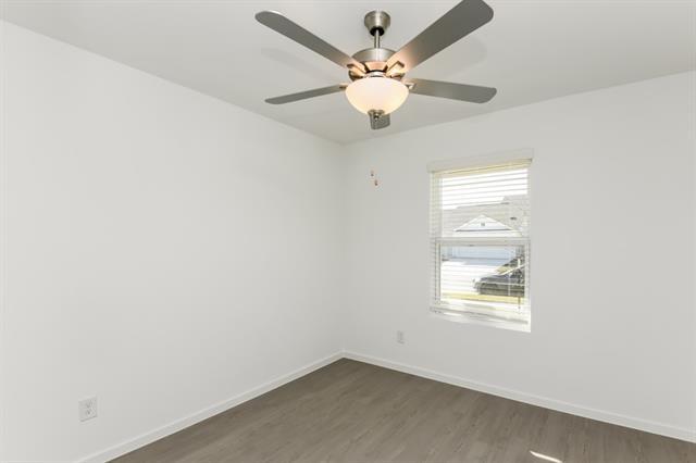 2721 Ctr Crk Ln in Fort Worth, TX - Building Photo - Building Photo