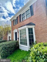 6633 McLean Ct in McLean, VA - Building Photo - Building Photo