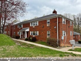 2467 NJ-10 in Morris Plains, NJ - Building Photo