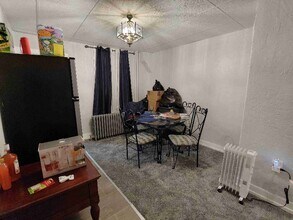 511 MacDade Blvd, Unit 1st flr in Collingdale, PA - Building Photo - Building Photo